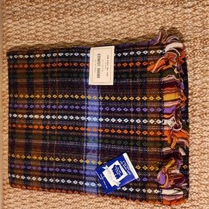 New Wool Throw Amana Lounger